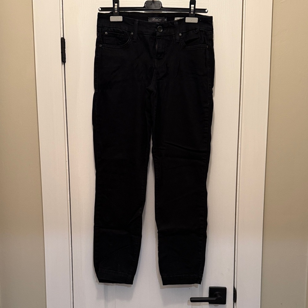 Level 99 Black Lily Crop Jeans